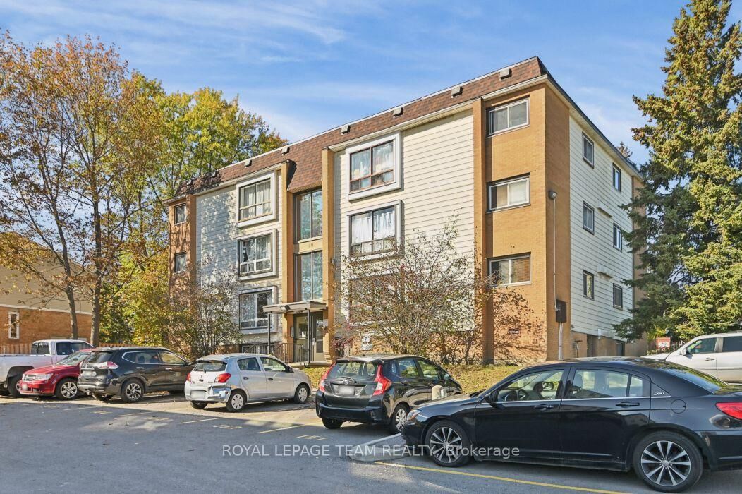 Property Photo:  49 Sumac Street 10  ON K1J 7T7 