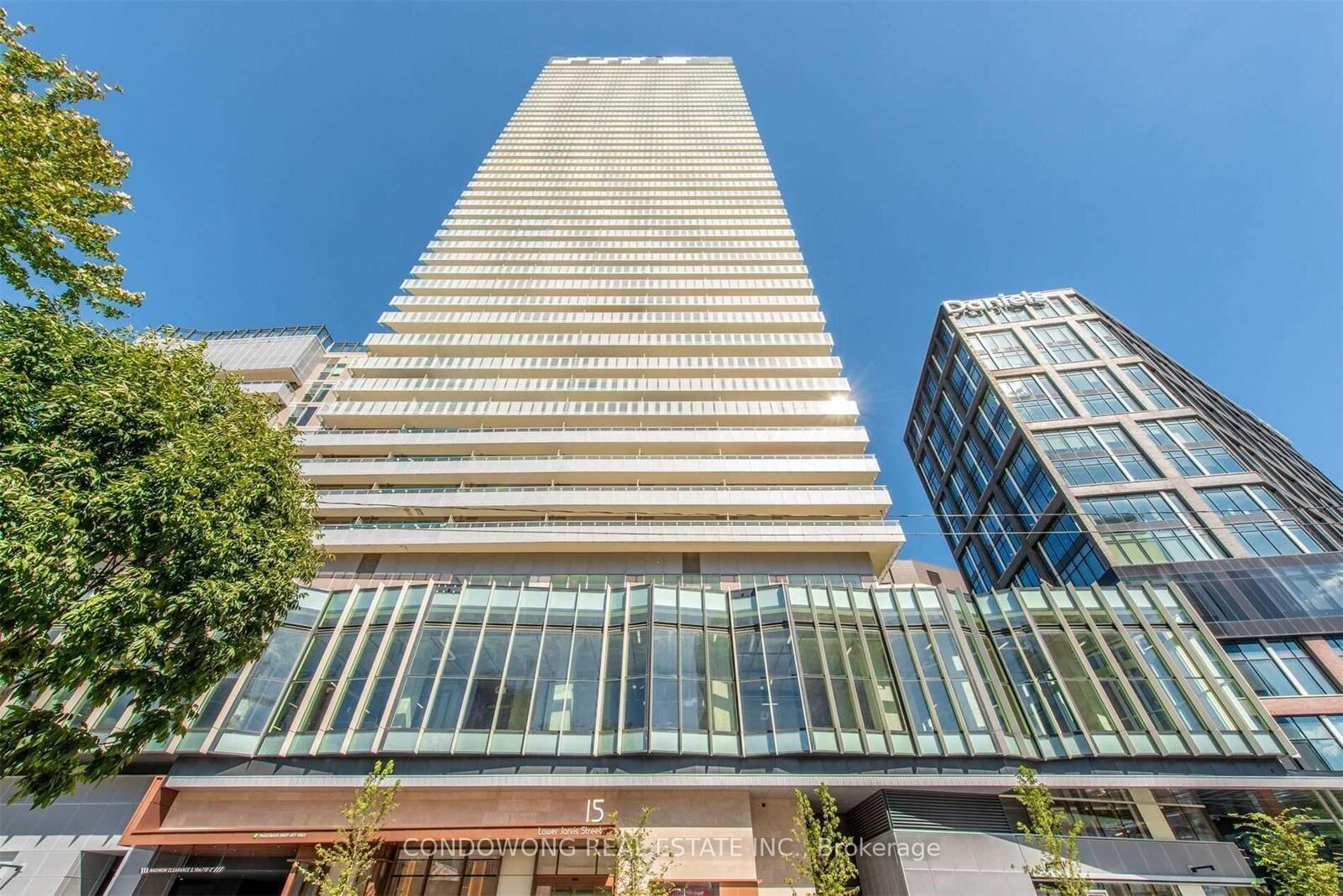 Property Photo:  15 Lower Jarvis Street 1610  ON M5E 0C4 