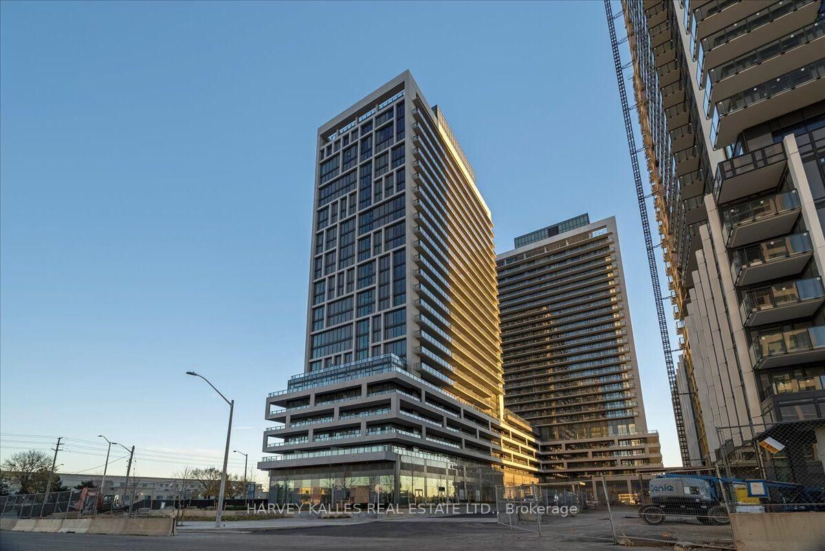 Property Photo:  8960 Jane Street 411  ON L4K 0M6 