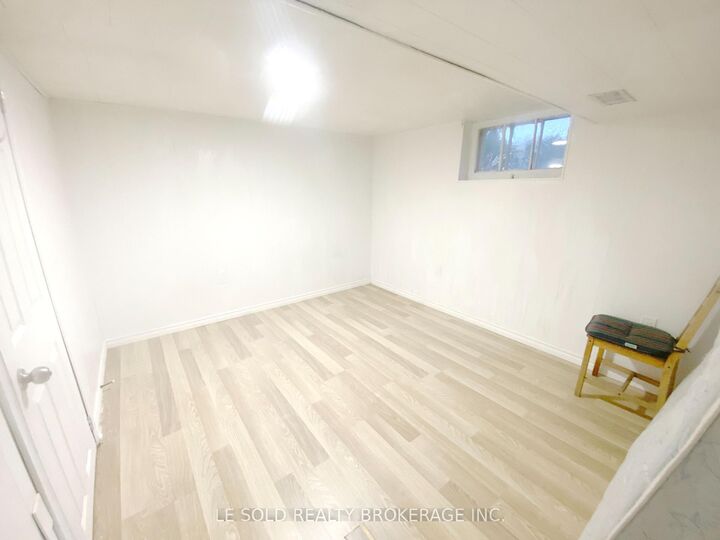 Property Photo:  112 Leland Street Bsmt Room #2  ON L8S 3A2 