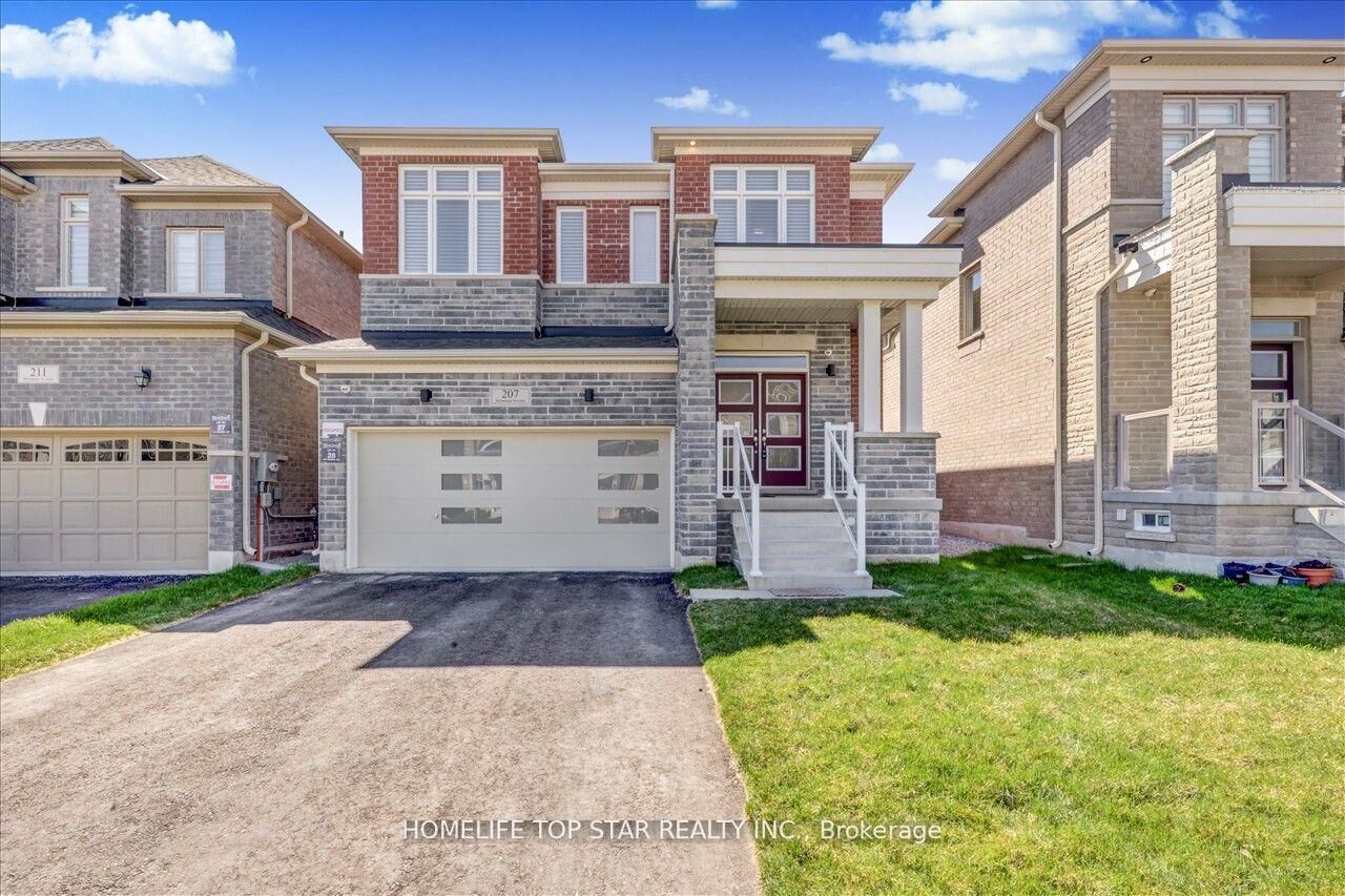 Property Photo:  207 Wesmina Avenue  ON L4A 5A2 