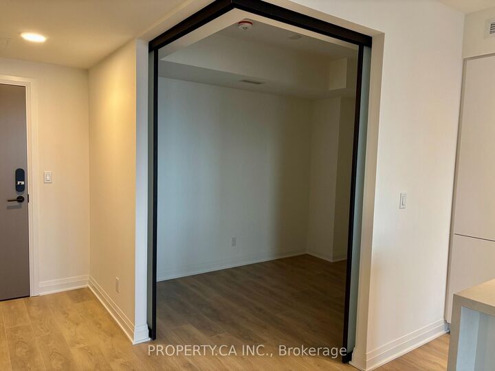 Property Photo: 4015 The Exchange Street 2903 ON L5B 0N9