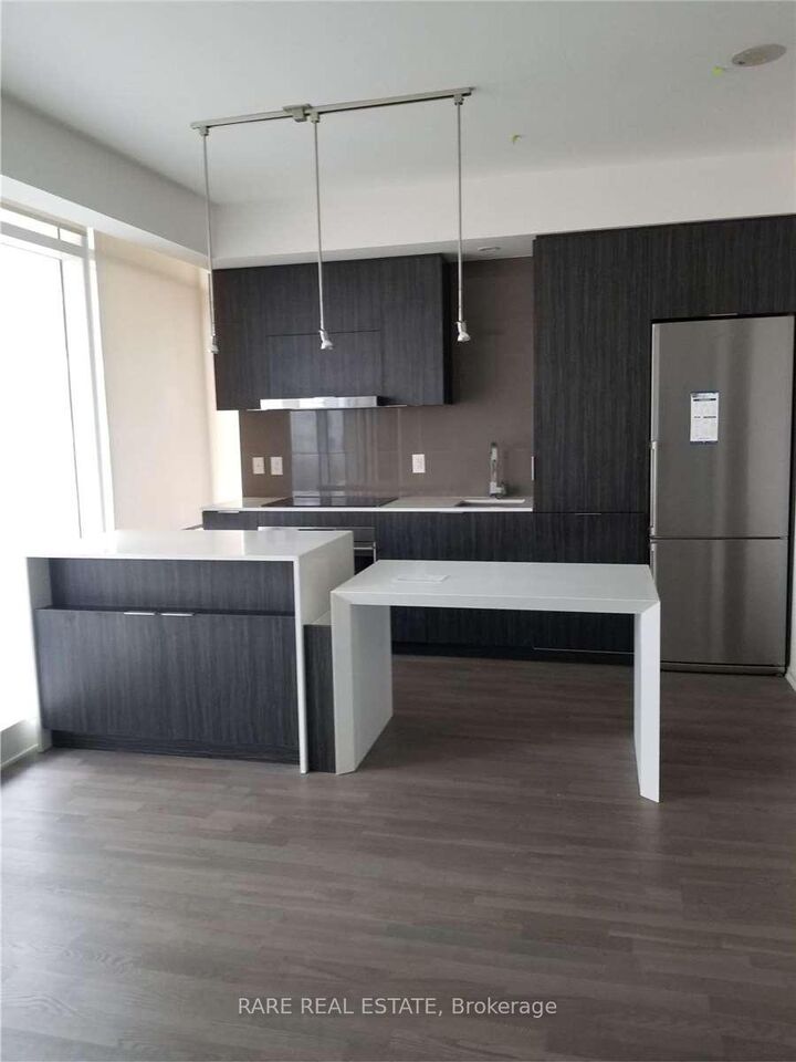 Property Photo:  1 Bloor Street E 1103  ON M4W 0A8 