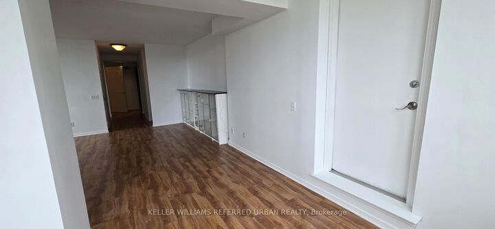 Property Photo:  7 Bishop Avenue 611  ON M2M 4J4 