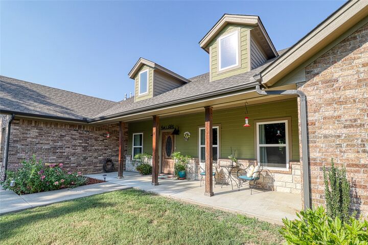 Property Photo: 13010 S 85th St E OK 74403
