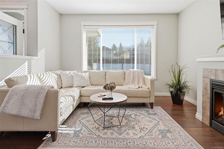 Property Photo:  1333 4th Ave  BC V9G 1R4 