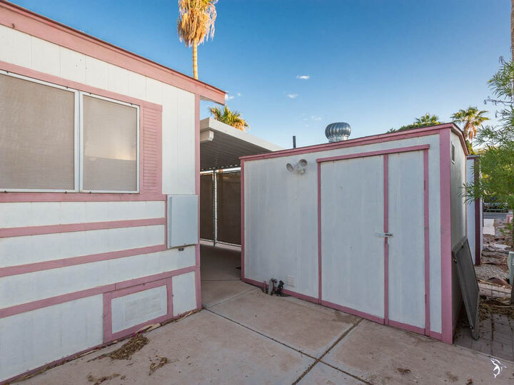 Property Photo:  5707 E 32 Street #592  AZ 85365 
