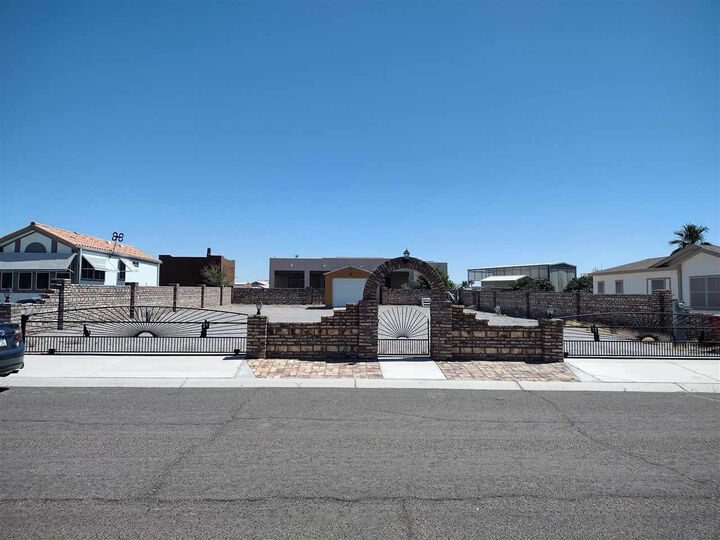 Property Photo:  14813 E 50 Drive  AZ 85367 