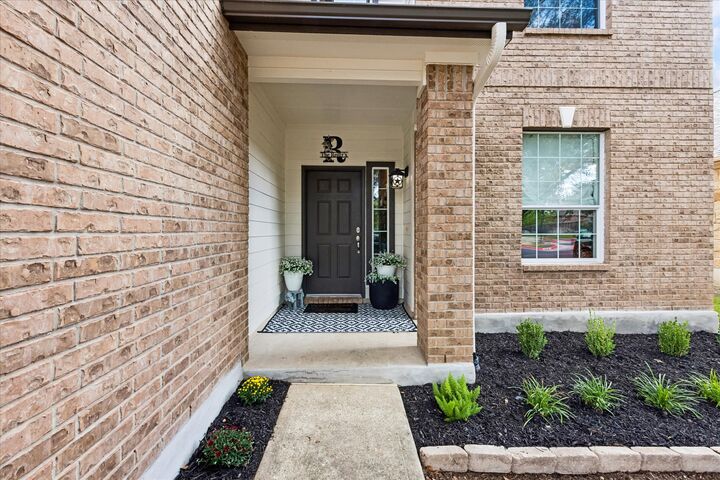 Property Photo: 650 Middle Creek TX 78610