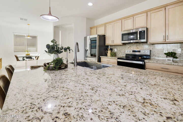Property Photo: 5823 S Del Rancho -- AZ 85212