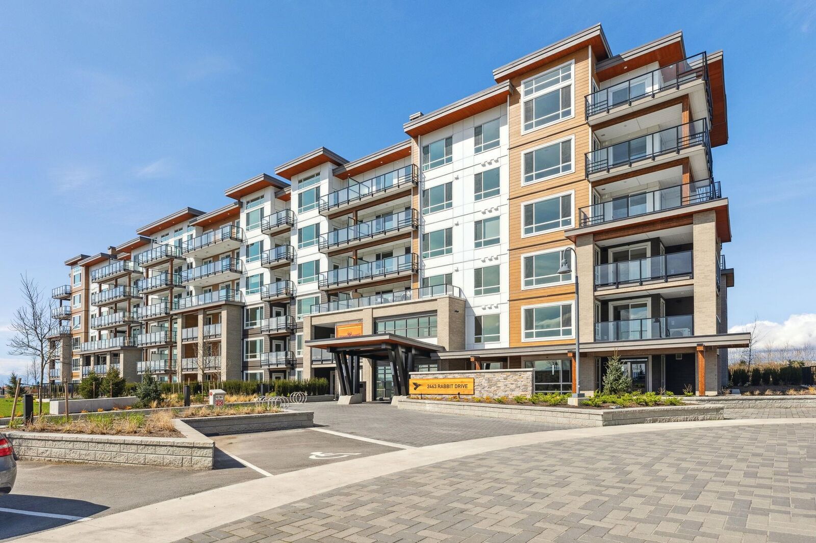 Property Photo:  2463 Rabbit Drive 2xx  BC V4M 0G6 