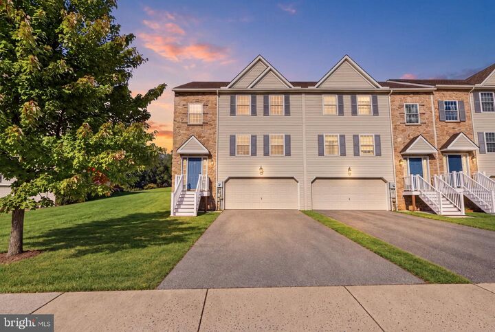 Property Photo:  3912 Sheppard Drive  PA 17315 