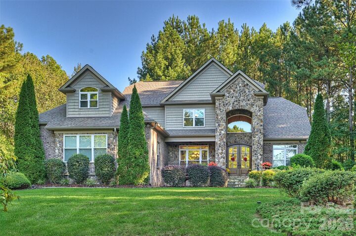 Property Photo:  6653 Goose Point Drive  NC 28037 