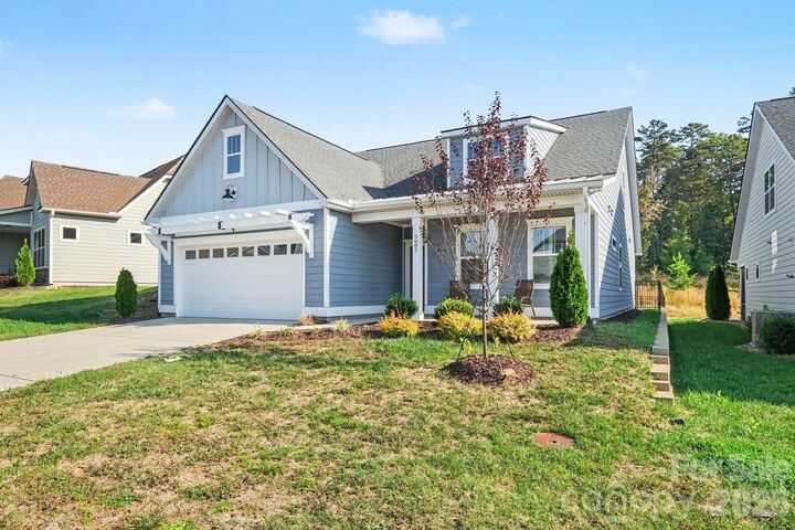 Property Photo:  5605 Caneel Lane  NC 28037 