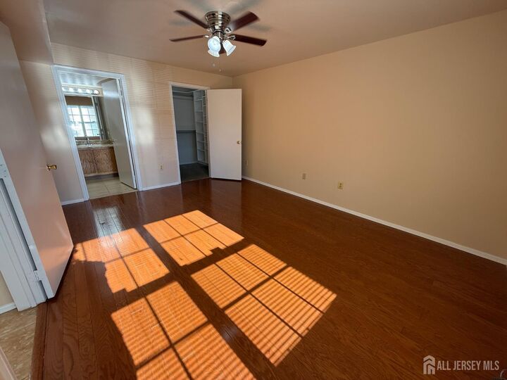 Property Photo:  1101 Stony Brook Way  NJ 08902 