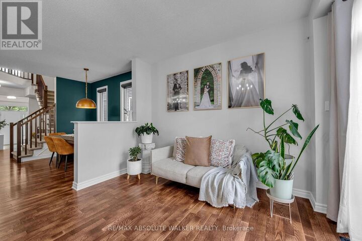 Property Photo:  769 Hazelnut Crescent  ON K1T 0K3 