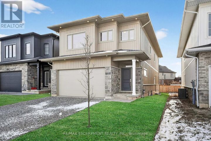 Property Photo: 8868 Angie Drive ON L2H 3W8