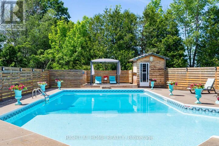 Property Photo: 560 Concession Road 15 West ON L9M 0K4