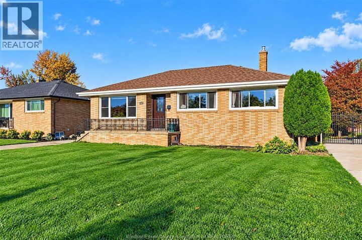 Property Photo:  2346 Leonard  ON N8W 4L7 