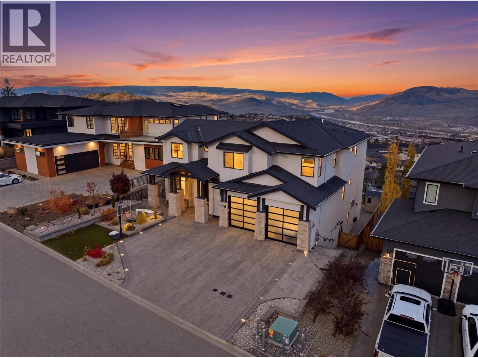 Photo de la propriété:  2166 Crosshill Drive  BC V1S 0C6 