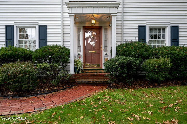 Property Photo:  725 Upper Market Street  PA 17847 