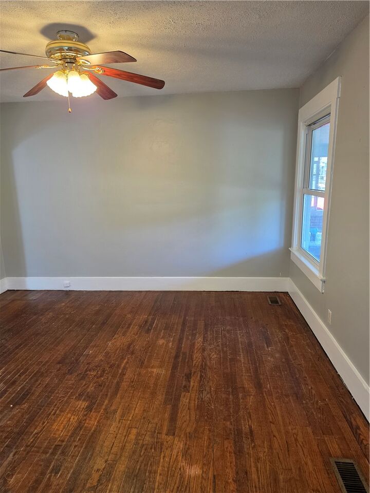 Property Photo:  7-9 S Maple Avenue 9  OH 45324 