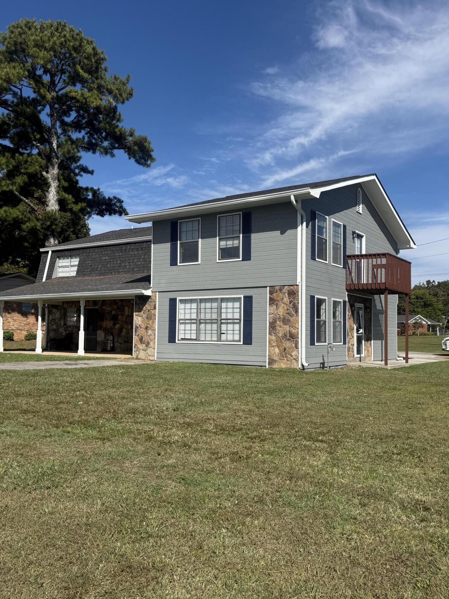 Property Photo:  1310 Park Forrest Drive  GA 30742 