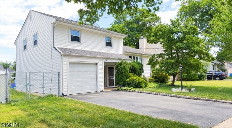 Property Photo:  1257 Shaffer Ave  NJ 07203 