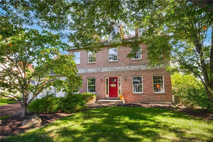 Property Photo:  1505 Deer Path Road  PA 18040 