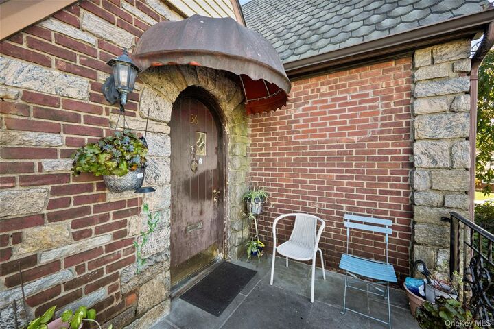 Property Photo: 36 Hayward Street NY 10704