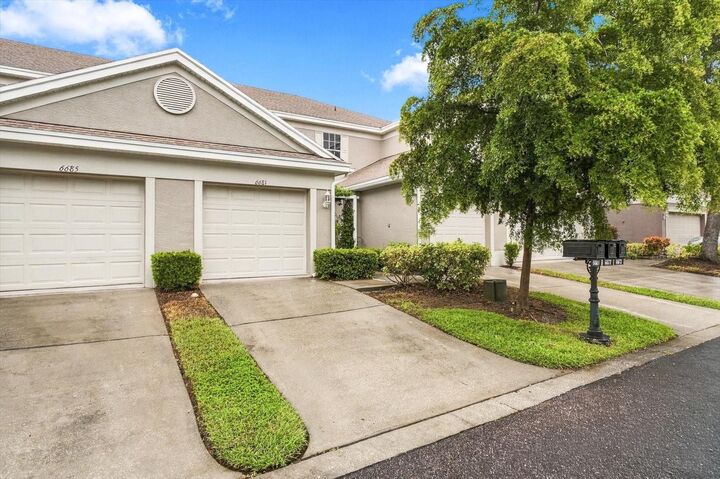 Property Photo: 6681 80th Avenue N FL 33781