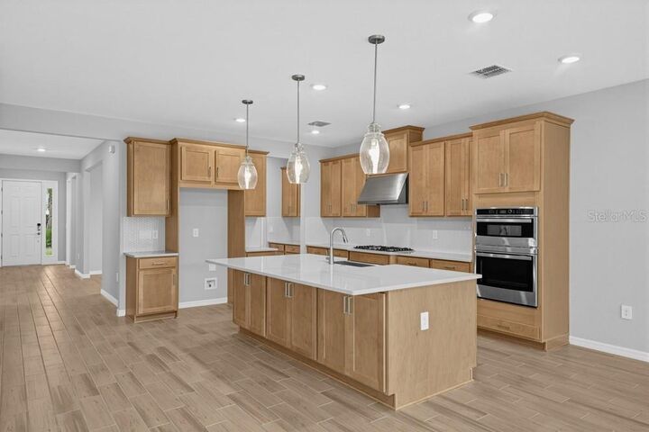 Property Photo: 32551 Sandy Basin Way FL 32757