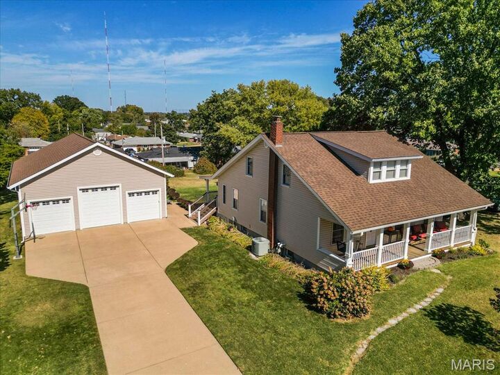 Property Photo: 6939 Weber Road MO 63123