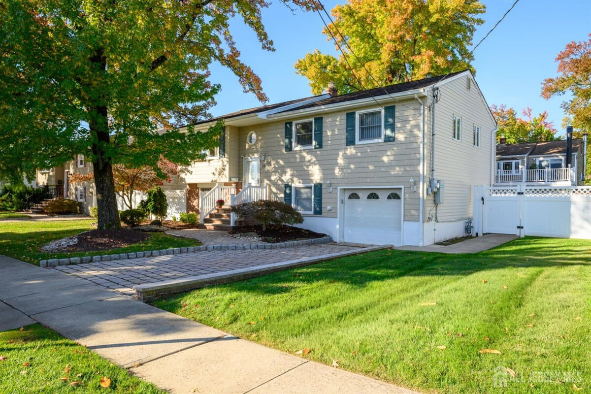 Property Photo:  95 New Dover Avenue  NJ 07067 