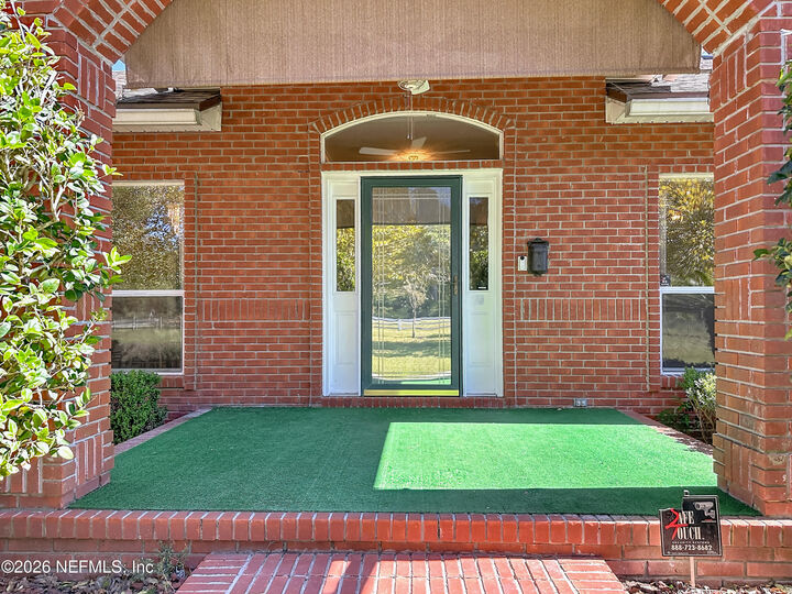 Property Photo: 1613 Chaffee Road S FL 32221