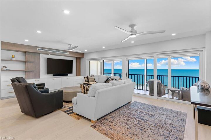 Property Photo: 2171 Gulf Shore Blvd N 603 FL 34102