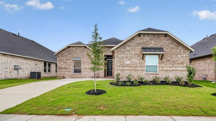 Property Photo:  10413 Sunset Shore Drive  TX 76065 