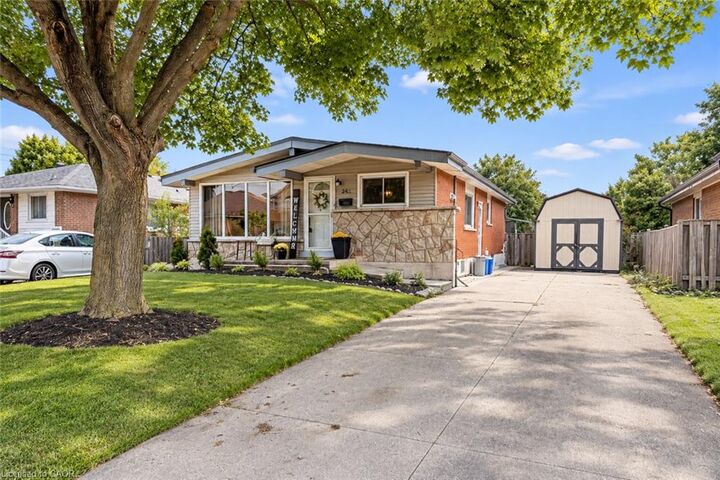 Property Photo:  241 Thorner Drive  ON L8V 2M6 