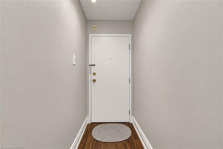 Property Photo:  375 King Street N 1101  ON N2J 4L6 