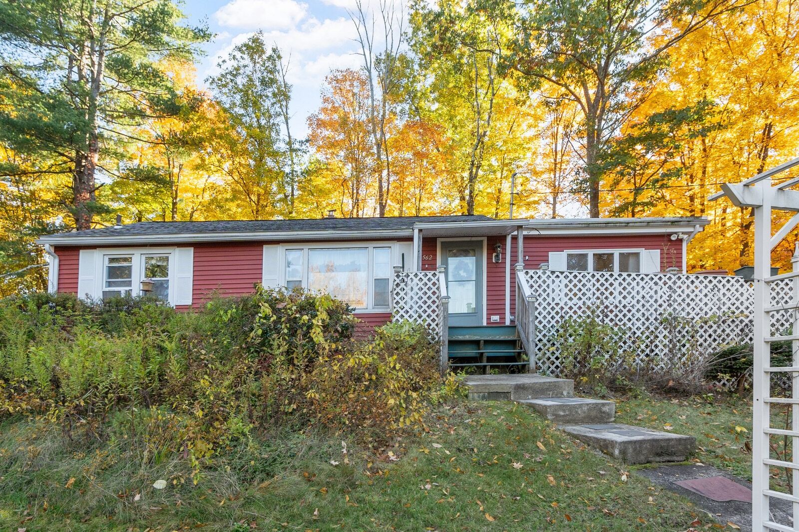 Property Photo: 562 Union Street MA 01453