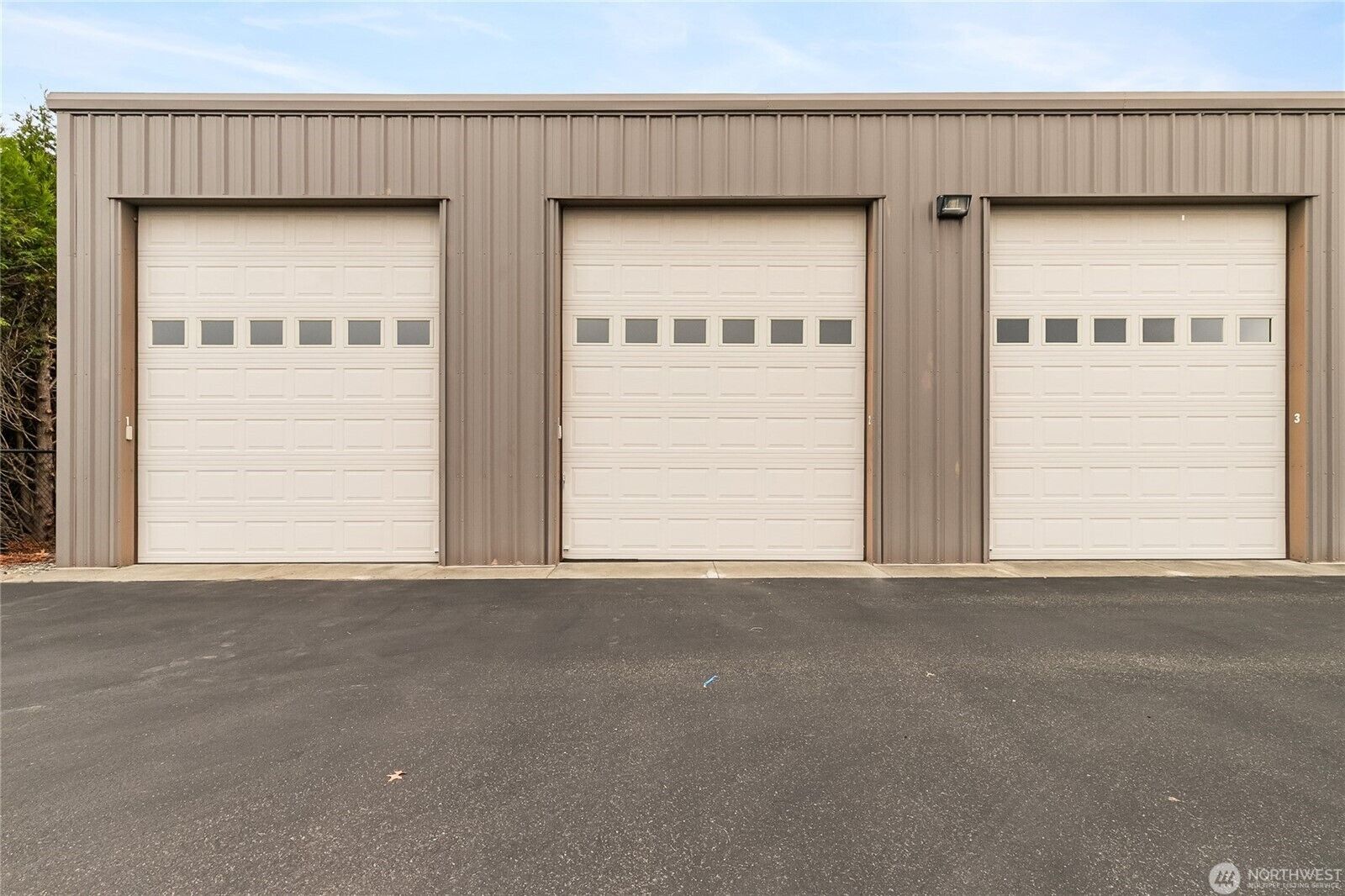 Property Photo: 2305 Leatherwood Dr. 2 WA 98264
