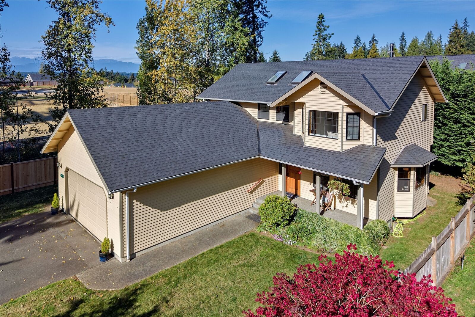 Property Photo:  1919 NE Ridgewood Court  WA 98370 