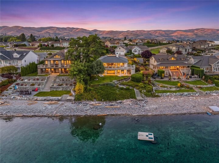 Property Photo:  238  Manson View Drive  WA 98831 