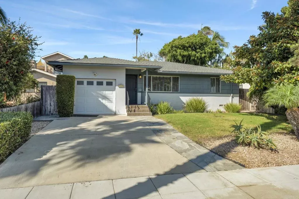 Property Photo:  1148 Diamond Street  CA 92109 