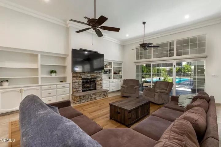 Property Photo:  2306 Rich Springs Court  CA 93312 