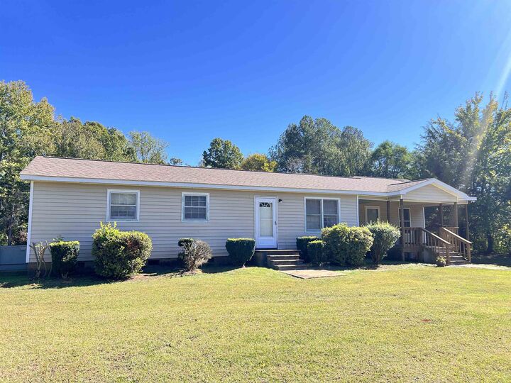 Property Photo: 216 Imperial Drive SC 29379