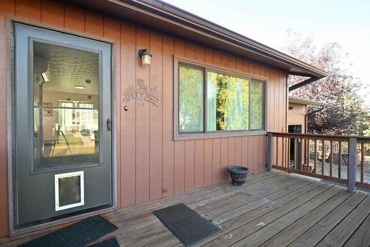 Property Photo:  606 Bridge Street  WY 82836 