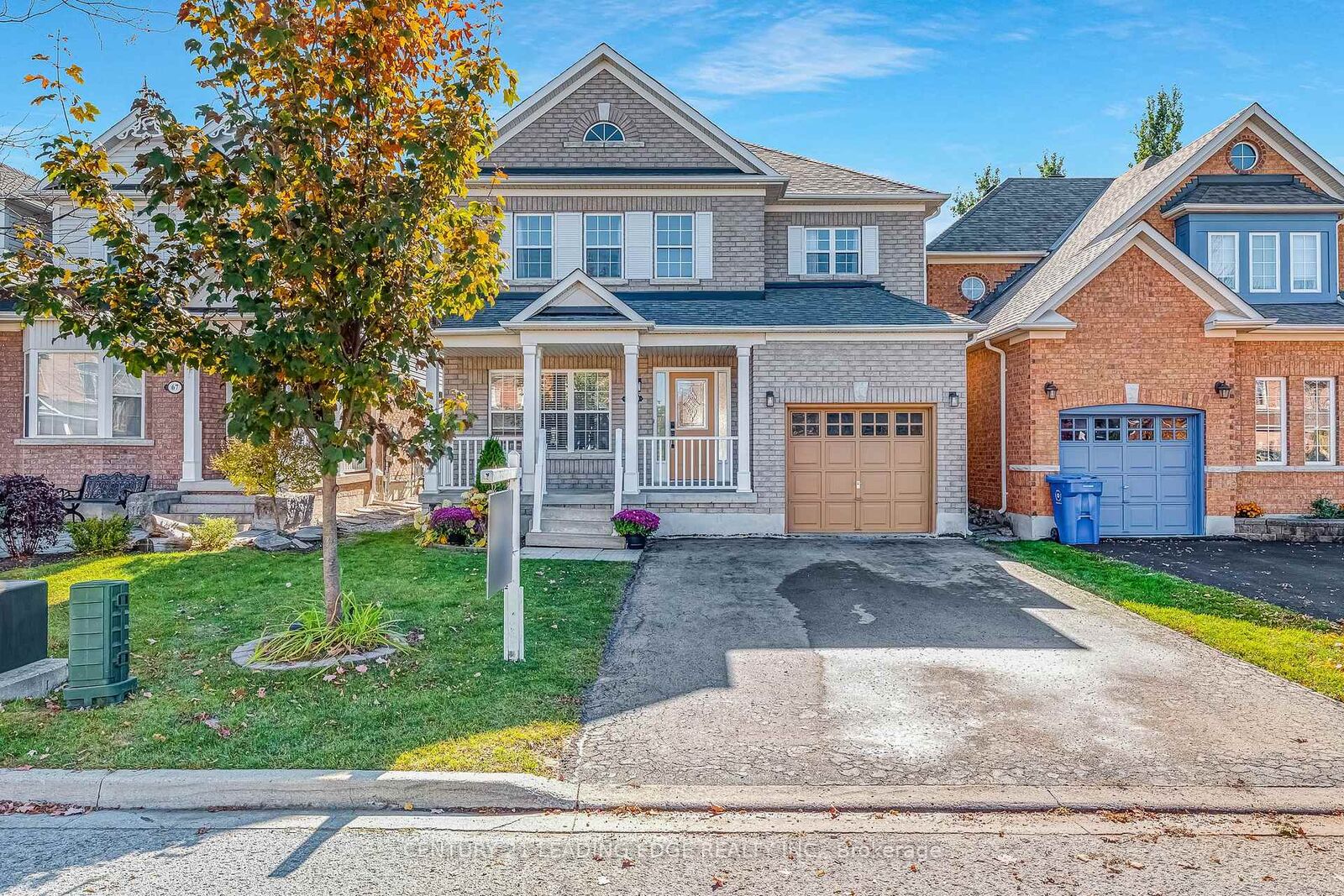 Photo de la propriété:  63 Billingham Heights  ON L4G 7Y1 