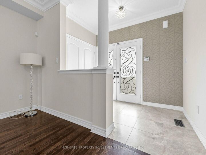 Property Photo:  9 Aidan Drive  ON L4H 0T5 