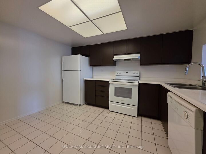Property Photo: 300 Alton Towers Circle 1409 ON M1V 4X9